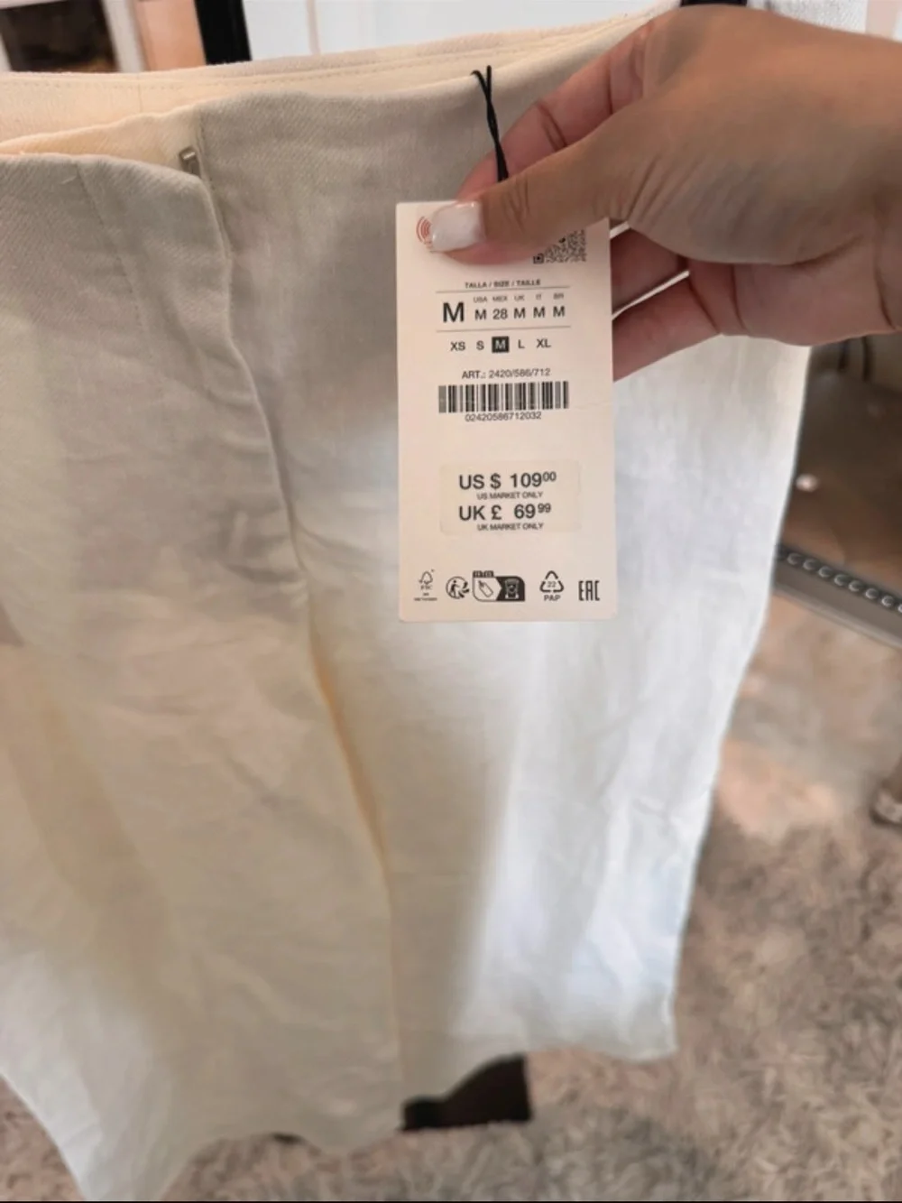 Zara crisp white